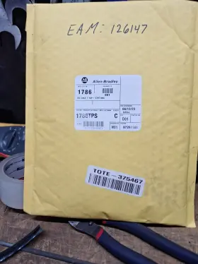 1786-tps Ab Allen-bradley Cable Connector New