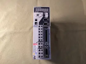 2071-ap2 Allen-bradley Series A Kinetix 3 Component Servo Drive 1.7a 220vac 1ph