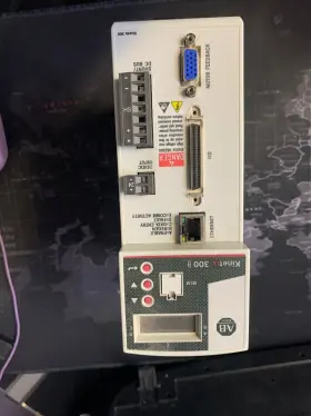 2097-v33pr1 Allen-bradley 2097-in001 /a Kinetix 300 Ethernet/ip Servo Drive 2097-v33pr1 Allen-bradley 2097-in001 /a Kinetix 300 Ethernet/ip Servo Drive