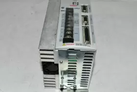 2098-dsd-010 Allen Bradley Ultra 3000 Servo Drive 120 Vac 240 Series C