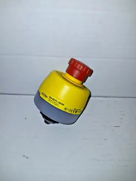 Ssa-eb1pl-12ecq8 Banner Engineering 30 Mm Mount Emergency Stop Button 12-30 Vdc 75ma