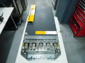 195-54-e-m-011 Baumuller Bum63s-150/195-54-e-m-011 Servo Drive M7225