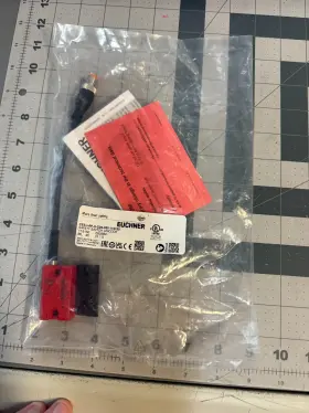 Ces-i-ap-u-c04-usi-115150 Euchner 1pcs New Safety Switch