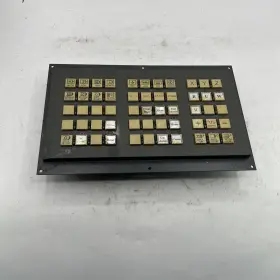 A02b-0236-c243 Fanuc Operator Key Board Panel See Pics 30 Day Warranty