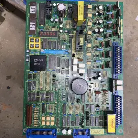 A16b-1100-0200 Fanuc A16b-1100-0200/18b Spindle Drive Board Used