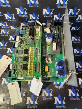 A20b-21001-0511 Fanuc A20b-2101-0511 A06b-6107-h004 Servo Amp Contains Subs A20b-21001-0511/04d A20b-2101-0231