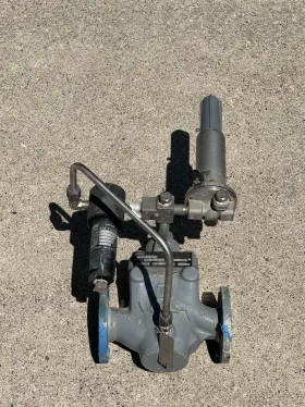1-ezr Fisher Type Ezr Pressure Regulator Assembly With 252 Filter And Controls