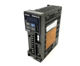 Rys101s3-vvs-za2 Fuji Electric Faldic Servo Drive 3ph 100w 0.9a 200-230vac