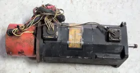 A860-0321-t131 Ge Fanuc A06b-0522-b351#7000 A06b-0522-b351 #7000 Servo Motor With Pulse Coder Abs 2000p