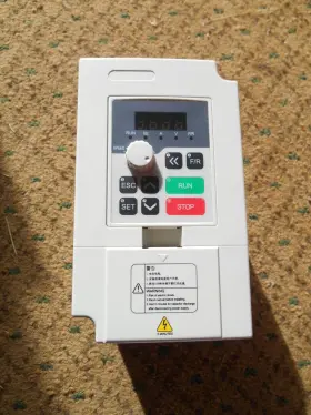H100-1 Jiangshu 5s2-1b 1pc Used 1.5kw Variable Frequency Drive 1ph 220v In 3ph 0-220v