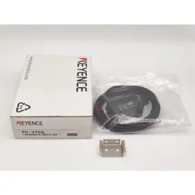 Fd-v70a Keyence Near Mint Box Damaged Possibly Unused Japan