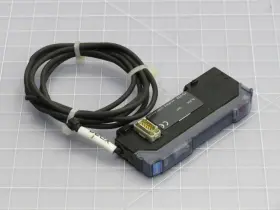 T214714 Keyence Fs-v22 Photoelectric Sensor T214714 Keyence Fs-v22 Photoelectric Sensor