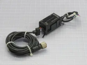 T227764 Keyence Fw-v25 Digital Amplifier