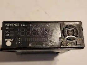 Gt2-76n Keyence Contact Sensor Amplifier Unit Panel Mount - Free Shipping