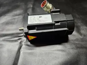 Akm21c-ckb2aa-00 Kollmorgen Akm21c-an9ngf00 Servomotor