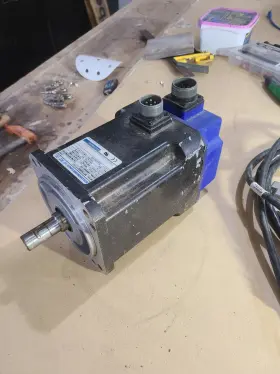 Mt604b2-f1a1 Kollmorgen Mt604b2 Goldline Xt Danaher Motion Used Servos Motor Cr Onsrud
