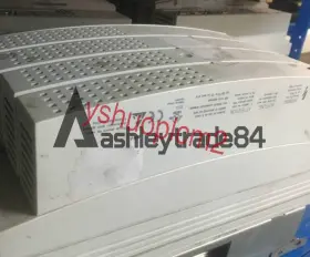 Evf9322-cvv003 Lenze 1pcs Used Inverter