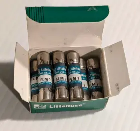 Flm-7 Littelfuse Lot Of 8 7 Amp 250v Midget Time - Delay Class Cc Fuse In Box