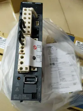 Mr-j3-20a-ke005 Mitsubishi Electric New Original Ac Servo Driver