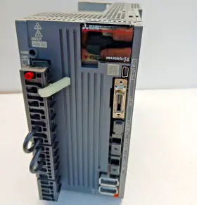 Mr-j4-200b4-rj Mitsubishi Electric New Servo Amplifier 2kw 3phase 380-480 V Ac Nnb