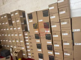 Mds-a-v1-70 Mitsubishi New Servo Drive Mdsav1-70 Mdsav170