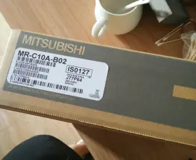 Mr-c10a-b02 Mitsubishi New Servo Drive One Mrc10ab02 Expedited Shipping