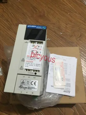 Mr-j2s-200cl Mitsubishi 1pc Servo Drive New In Box Mrj2s200cl Expedited Shipping
