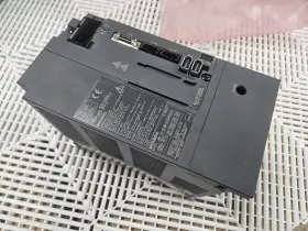 Mr-j3-500b-rj004u633 Mitsubishi Mr-j3-500b 5kw Melservo Ac Servo Drive