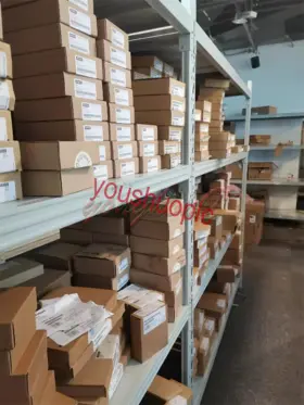 Mr-j4-200b-rj178 Mitsubishi 1pc New Servo Drive Mr-j4-200b-rj178 Mitsubishi 1pc New Servo Drive