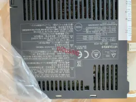 Mr-jn-40a Mitsubishi 1pc Servo Driver Mrjn40a New In Box Expedited Shipping