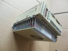 R88d-wt08hh Mitsubishi 1pc Servo Drive R88dwt08hh Refurbished Expedited Shipping