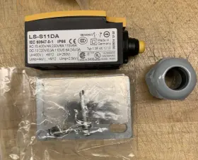 Ls-s11da Moeller Ip66 Limit Switch -nib