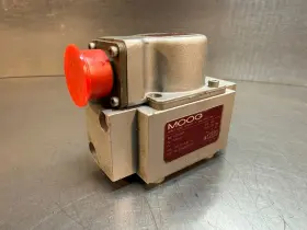 312a6077p039 Moog G771k626 Servo Valve 3000psi 9.3.4