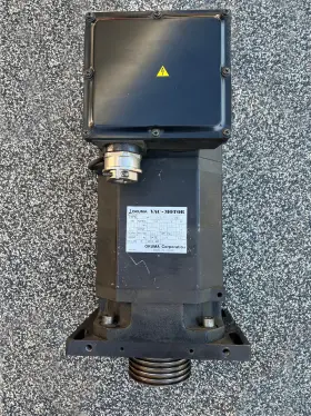 5.5r-157t1-r1 Okuma Cadet Mate 4020 Vertical Mill Spindle Drive Motor Vac-mfl7.5/5.5r-157t1-r1