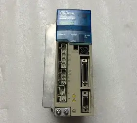 R7d-ap04l Omron 1pc Used Ac Servo Driver