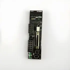 R88d-kt02h Omron Servo Driver New Never Installed See Pics
