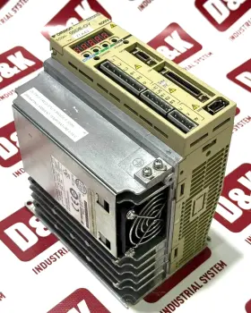 Sgdh-05de-0y Omron Yaskawa Servopack 1 Pcs