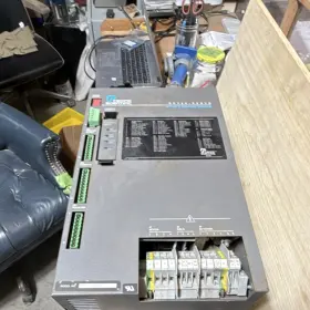 185-072001-01 Pacific Scientific Sc720 Series Servo Controller. Used