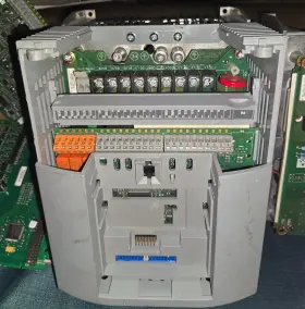 690-431950b0 Parker Servo Drive B00w00 B400