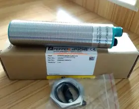 Uc2000-30gm-e6r2-v15 Pepperl Fuchs 1pcs New P F Ultrasonic Sensor