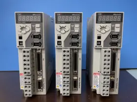 01bx1 Rs Oemax Csd5 Lot Of 3 Single Axis Servo Drive 100w