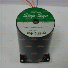 103h8223-5241 Sanyo 1pcs New Denki Stepper Motor