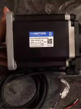 R2aa08075fxh00w Sanyo Denki New&original Servo Motor