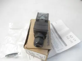 Az-17-112k Schmersal Az17-02zk Safety Switch New Open Box
