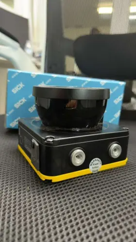 Nans3-aaaz30an1 Sick Aaaz30an1 1pcs Laser Scanner New Nans3-aaaz30an1 Sick Aaaz30an1 1pcs Laser Scanner New
