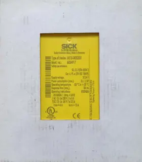 Ue10-3os2d0 Sick New Plc Safety Relay 24vdc 24vac 5 Outputs Din