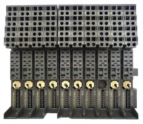 193-4cb30-0aa0 Siemens X 10- 6es7 Terminal Modules Tm-e15c24-01 -has Some Cracks