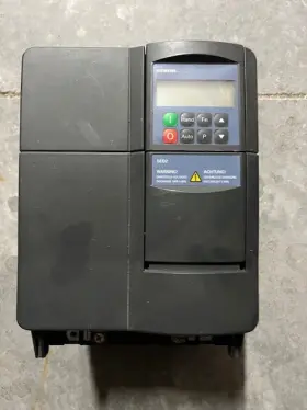 6se6436-2ud31-5ca0 Siemens Sed2-15/32x 380-480v 45.7a Variable Frequency Drive