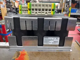 6sl3000-0de23-6aa0 Siemens 3 Phase Version C