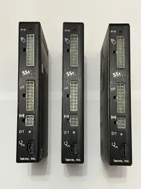Sst-1500-tcx Teknic Lot Of 3 Inc Servo Drive Firmware 1.1.1 2eaa And 1.1.2 Oc66